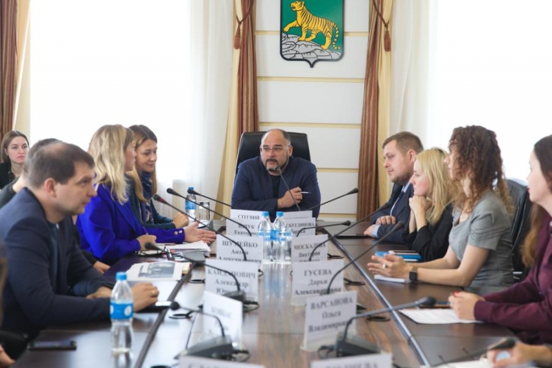 «Твой открытый коворкинг» обсудили во Владивостоке