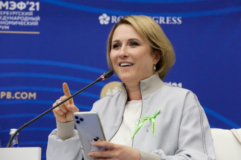 «Упраздните их»: предприниматель разнесла в пух и прах институты развития