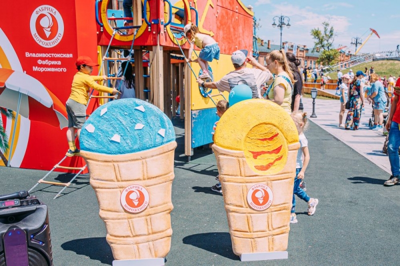 Владивостокская фабрика мороженого наградила победителей конкурса «Отдыхаем в Приморье»