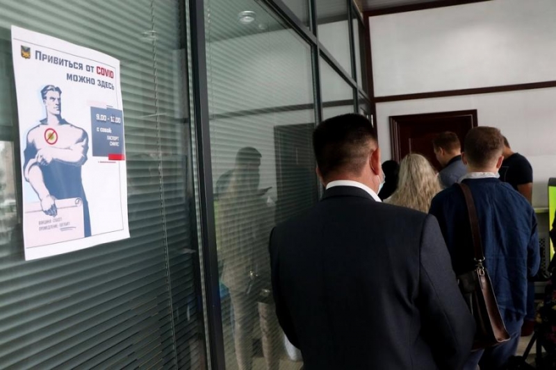 Власти Приморья ожидают четвертую волну коронавируса