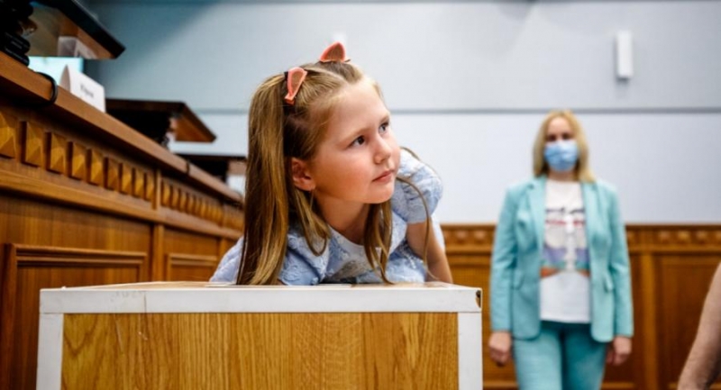 Во Владивостоке состоялась жеребьевка земельных участков для многодетных семей