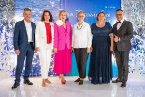 Во Владивостоке состоялся бизнес-форум, приуроченный ко Дню российского предпринимательства