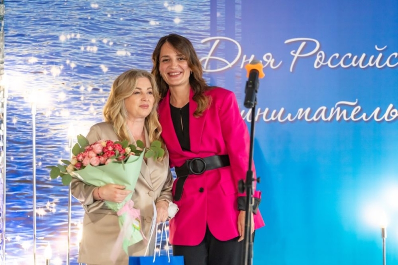 Во Владивостоке состоялся бизнес-форум, приуроченный ко Дню российского предпринимательства