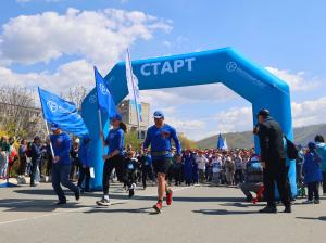 «Восточники» и жители Врангеля отпраздновали День Победы