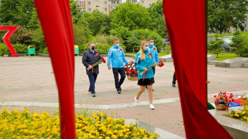 «Восточный Порт» почтил память погибших в Великой Отечественной войне