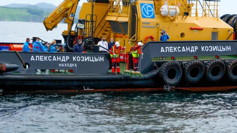 «Восточный Порт» почтил память погибших в Великой Отечественной войне