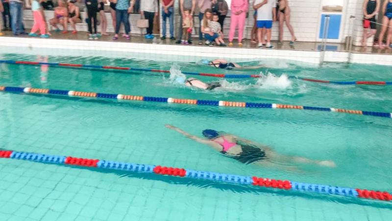 «Восточный Порт» провел соревнования по плаванию памяти Геннадия Жебелева