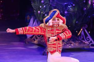 «Все на премьеру». Грандиозное шоу  Гии Эрадзе «Бурлеск» представят во Владивостоке