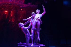 «Все на премьеру». Грандиозное шоу  Гии Эрадзе «Бурлеск» представят во Владивостоке