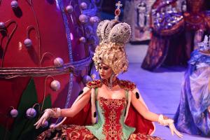 «Все на премьеру». Грандиозное шоу  Гии Эрадзе «Бурлеск» представят во Владивостоке